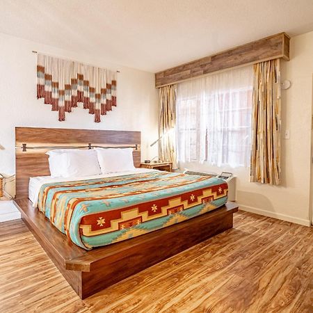 The Classic Desert Aire Hotel アラモゴード エクステリア 写真