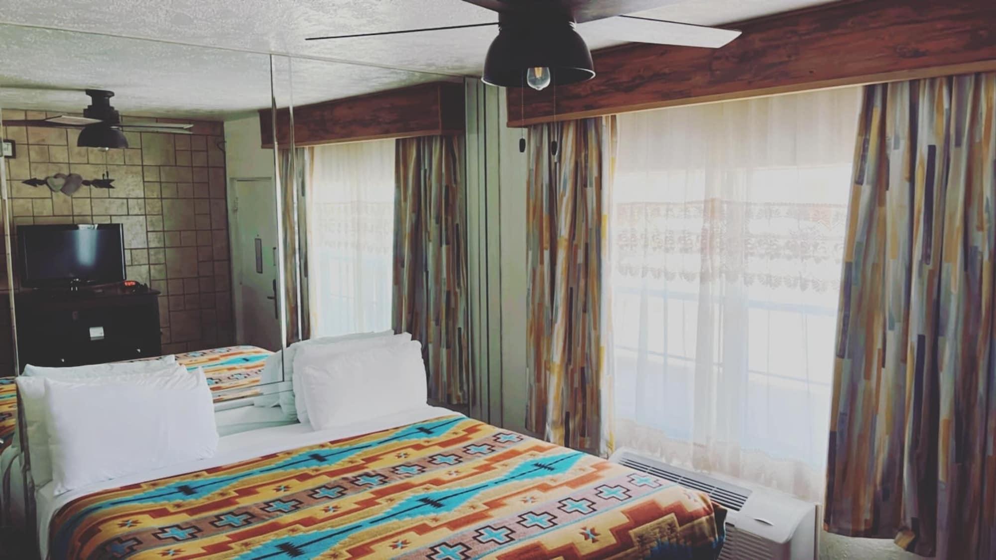 The Classic Desert Aire Hotel アラモゴード エクステリア 写真